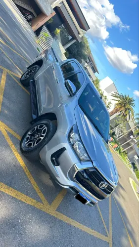 Toyota Hilux CD SRV 4X4 2.8 TDI Diesel Aut. 2021