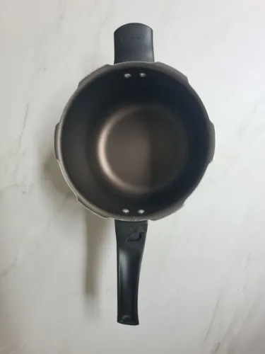 Panela de pressão da tramontina 4,5l