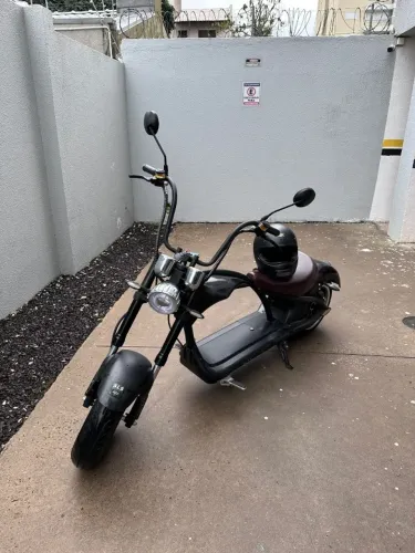 MOTO ELÉTRICA CHOPPER