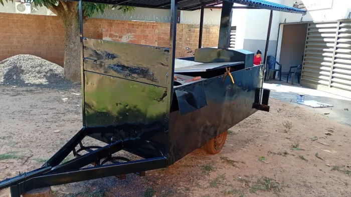 Vendo trailer de lanche 