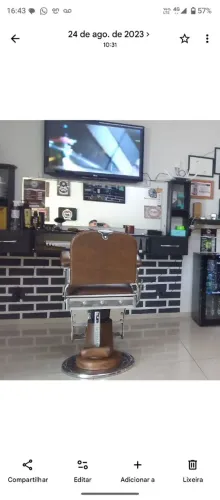 Cadeira barbearia ferrante antiga