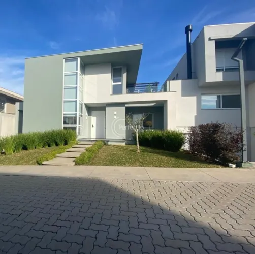 Casas em Condomínios - Interlagos