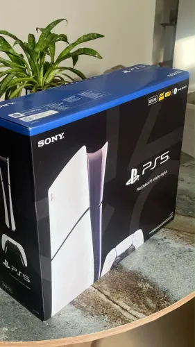 PS5 Slim Digital 825GB Seminovo + Nota Fiscal + Garantia + Caixa