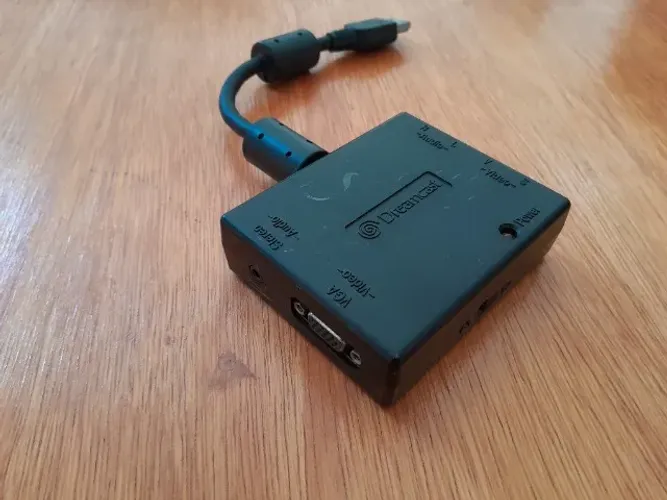 VGA BOX HKT-8100 Original para Dreamcast