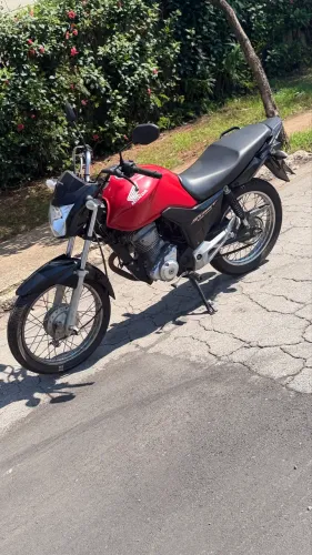 Vendo start 160 moto muito zera nada para fazer só pegar e andar