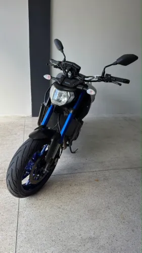 YAMAHA MT09 2017