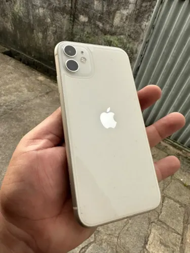 iPhone 11 impecável todo perfeito confira !!!