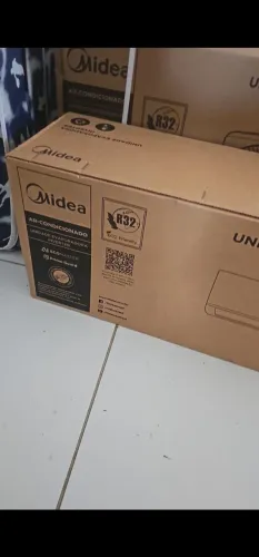 Vende-se ar condicionado midea 9000 BTUs inverter