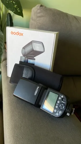 Flash Sony Godox v860 III zerado
