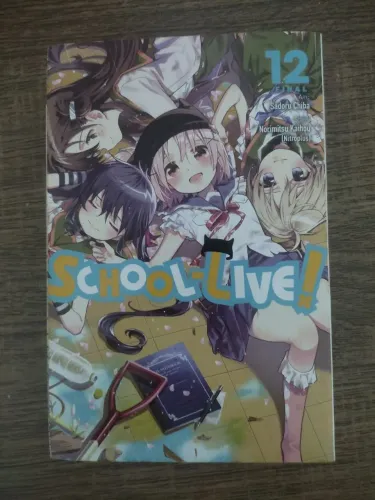 Manga Gakkou Gurashi! (School Live!) Vol.12