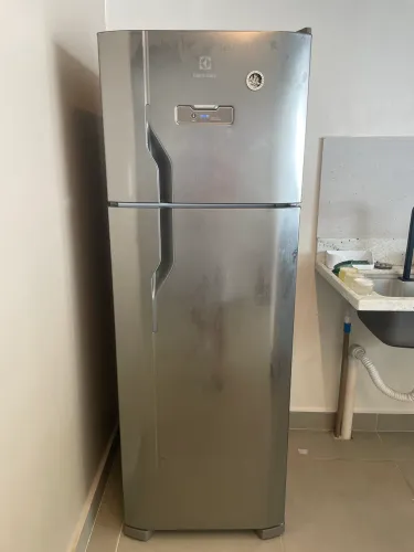 Geladeira Inox 321L - Frost free