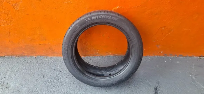 Pneu Aro 17 Michelin 215 x 50 Primacy3_Aceito Cartão*