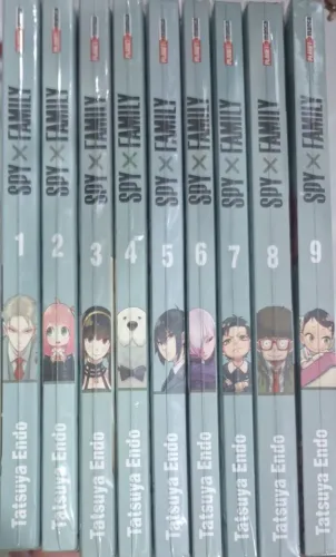 Spy x family 1 ao 9 