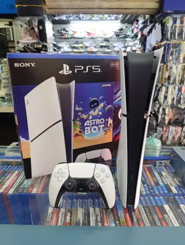 PS5 slim digital seminovo