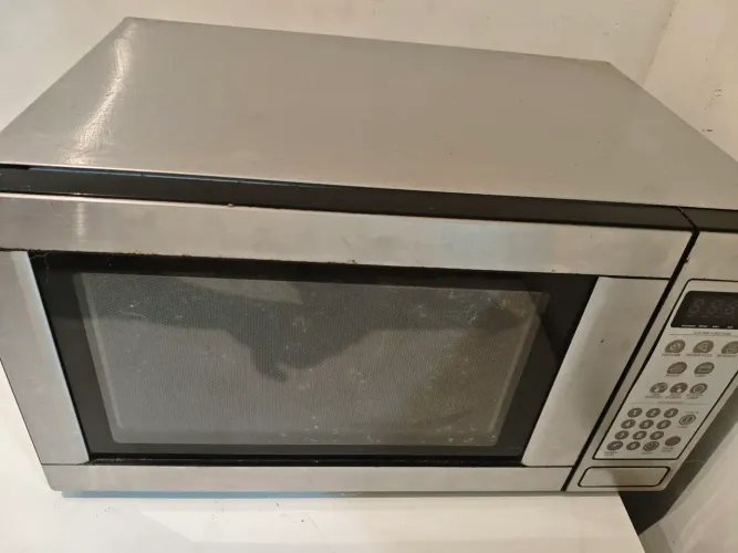 Forno Microondas ( SEM FUNCIONAR)