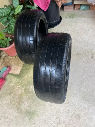 2 pneus michelin 225/45 R17 94Y 