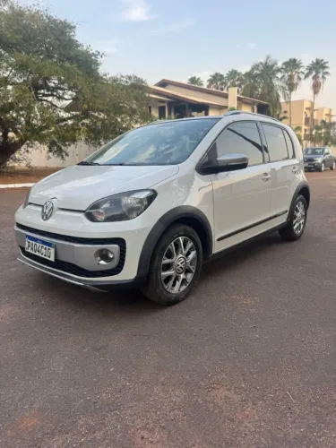 Volkswagen Up! Cross 1.0 TSI Total Flex 12V 5P 2017