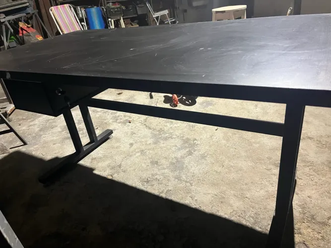 Mesa escritório muito conservada