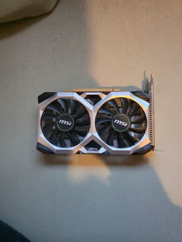 Placa de vídeo GTX 1650 4gb