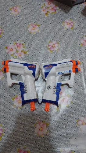 Nerf Elite Tríade Ex-3. R$50