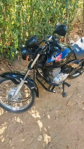 Vende-se fan 150 2012