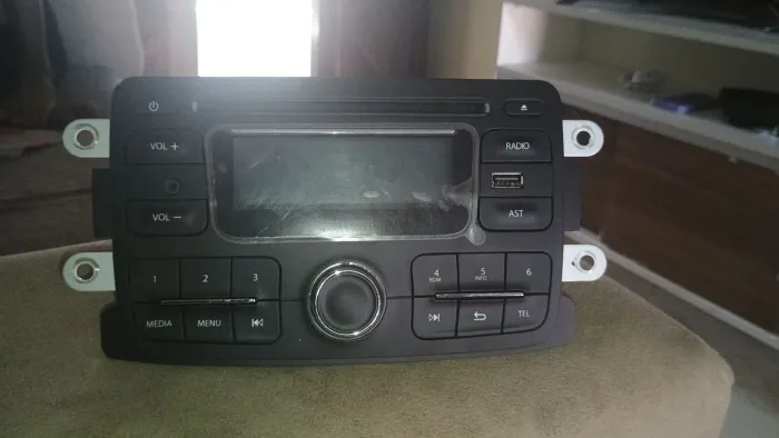Rádio Original Renault - Funcionando Perfeitamente