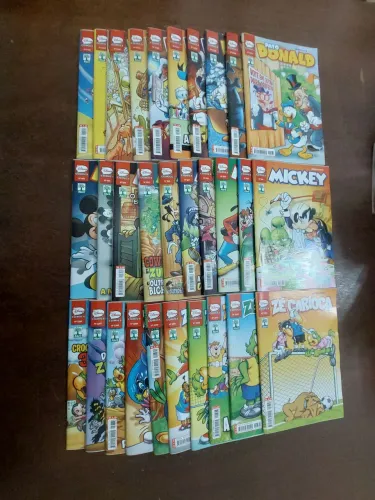 Lote 30 gibis Disney