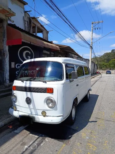Volkswagen Kombi Standard/ Luxo/ Serie Prata 2000