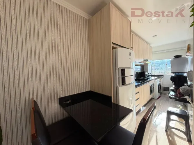 Apartamento no bairro Rio Caveiras - Biguaçu