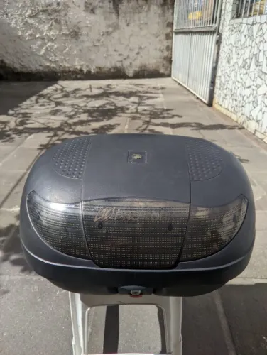 BAÚ PRO TORK 45L (ÓTIMAS CONDIÇÕES)