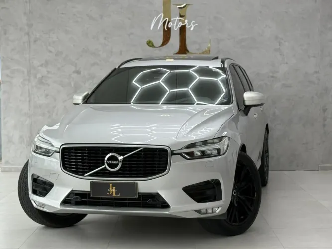 Volvo XC 60 T-5 R-design 2.0 AWD 5P 2018