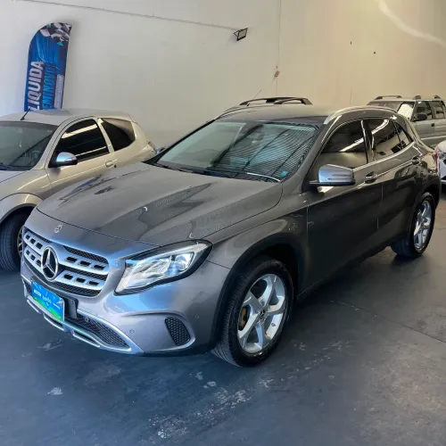 Mercedes-Benz GLA 200 Adv. 1.6/1.6 TB 16V Flex Aut. 2019