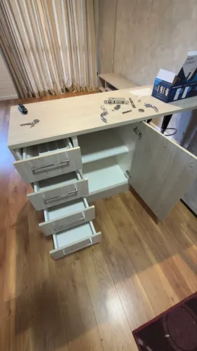 Guarda roupa/ gabinete banheiro/ rack de sala /Bancada