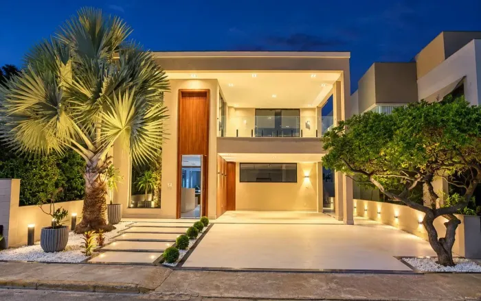 Casa para venda no Cond Guilhermino Rezende- Aruana - Aracaju - SE