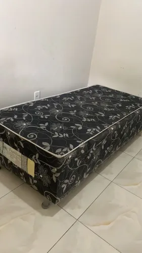 Cama de solteiro