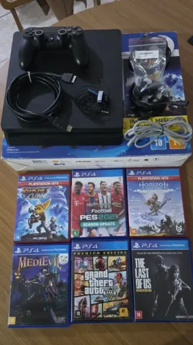 PS4 Slim 1TB + 6 Jogos Físicos + Caixa Original Completo