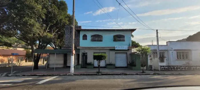 Casa para aluguel com 400 metros quadrados com 1 quarto em Olaria - Vila Velha - ES