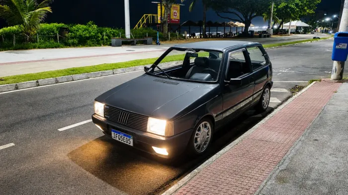 Fiat Uno Mille/ Mille EX/ Smart 2P (álcool) 1984