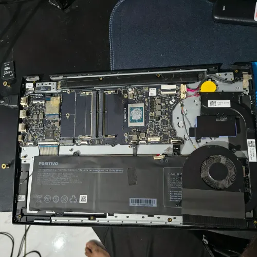 Notebook com Defeito (Para retirada de Peças)<br>Positivo Vision R15