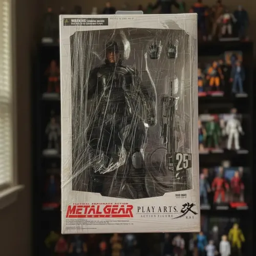 Play Arts Kai Solid Snake - Metal Gear Solid