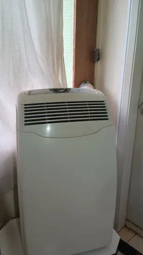 Ar condicionado portátil PHILCO 13000 BTU