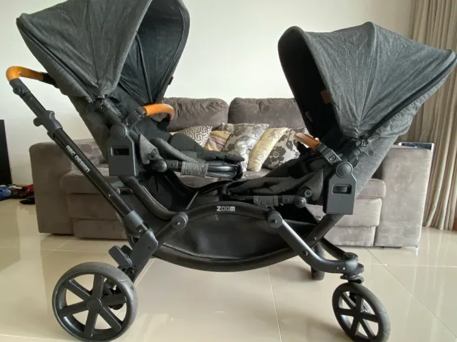 Carrinho de Bebê para Gêmeos ABC Design Zoom Ink - Maravilhoso e Super Conservado!