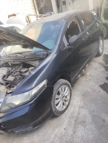 HONDA CITY 13/14 SUCATA DE LEILÃO 