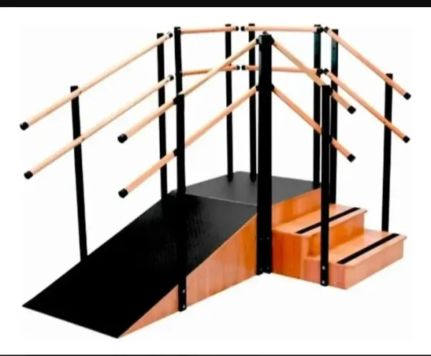 Escada de Fisioterapia com Rampa Arktus