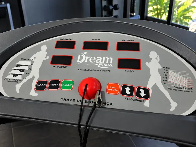 Esteira DreamFitness | Impecável