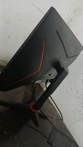 Monitor Gamer AOC 27