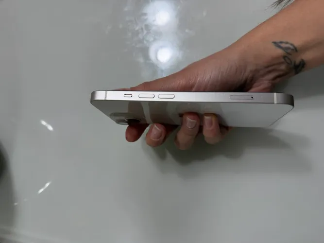 Vendo IPhone 14