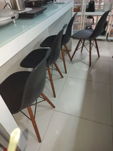 Cadeiras Eames Eiffel 