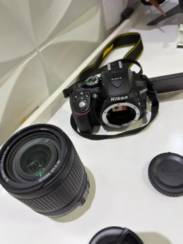 Nikon Kit D5300 + Lente 18-140mm Vr Dslr