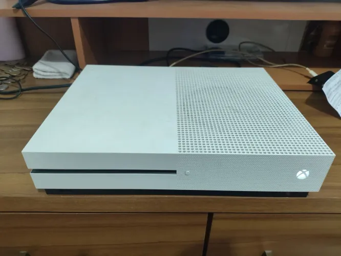 Xbox One S 1Tb